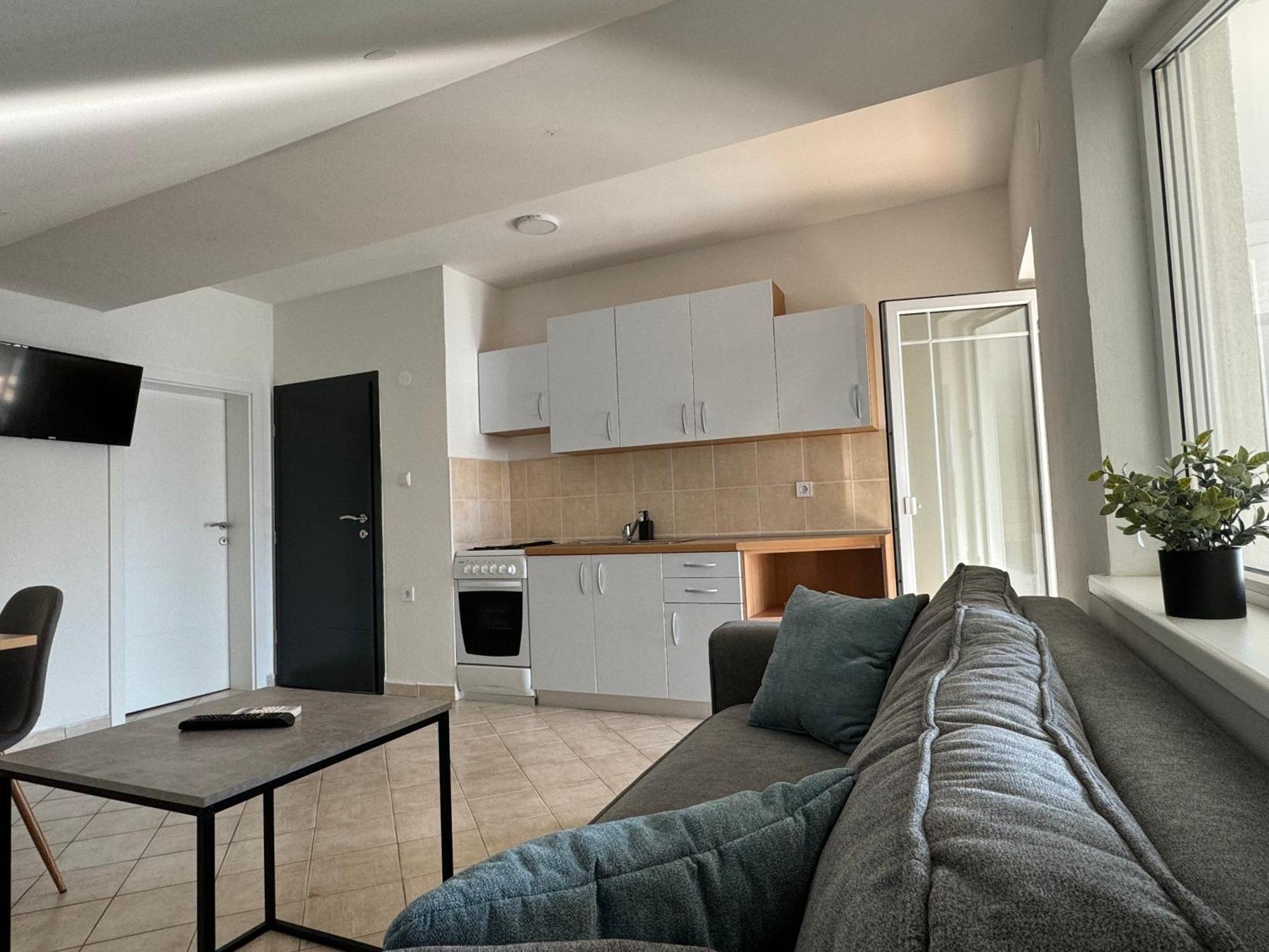 Apartmani Ivano Vir Esterno foto